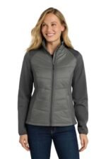 Sporty Women's Hybrid Soft Shell Jacket with Modern Fit