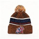 OEM Thermal Knitted Bobble Hat with Custom Logo - Image 2